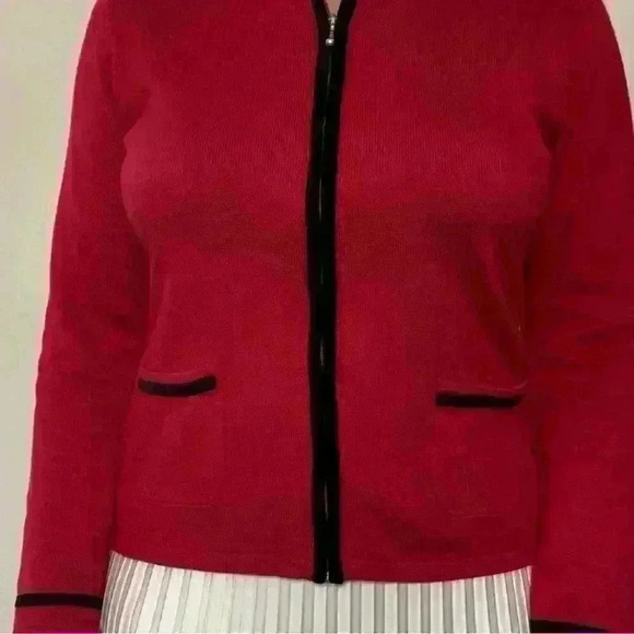 Vintage Charles & Bank Red cardigan with black accent and black zippers - Picture 1 of 1